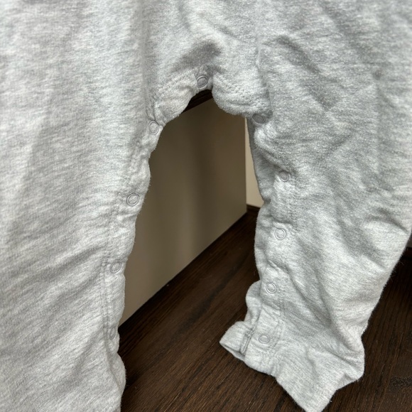 NORDSTROM grey toddler overalls adjustable straps size 18-24 months - Picture 5 of 5